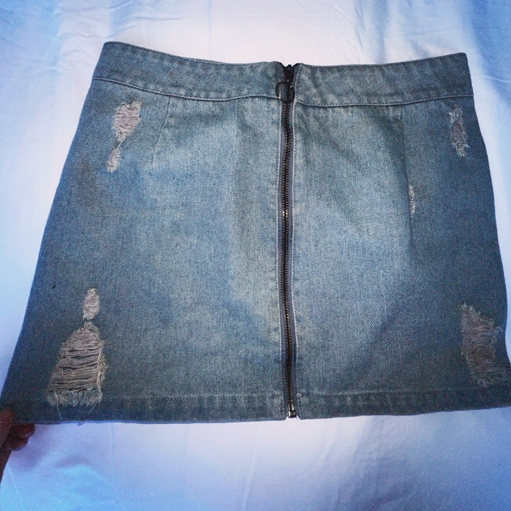 Boutique front zip jean skirt